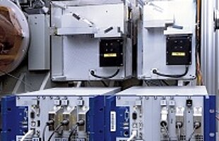 Set-up for double-crystal monochromator Set-up for double-crystal monochromator